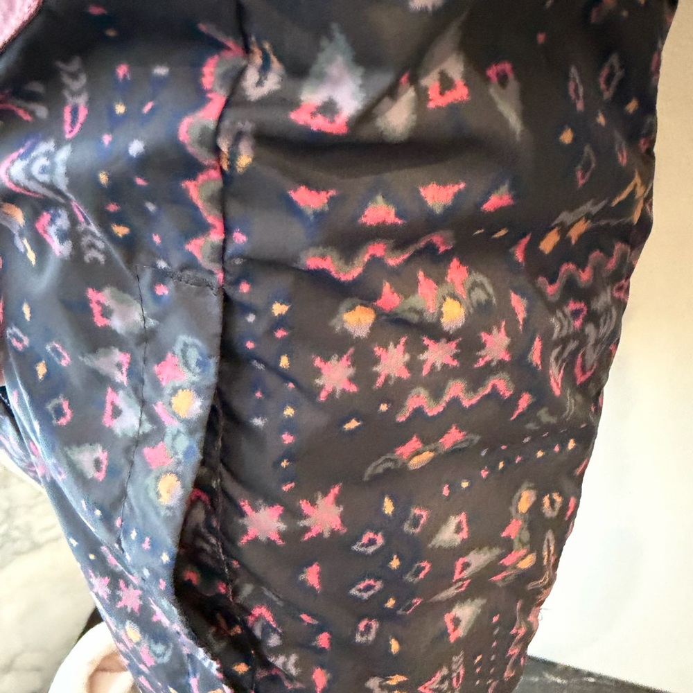 Patagonia Kids' Reversible Down Sweater Hoody Jacket - Picture 7 of 11